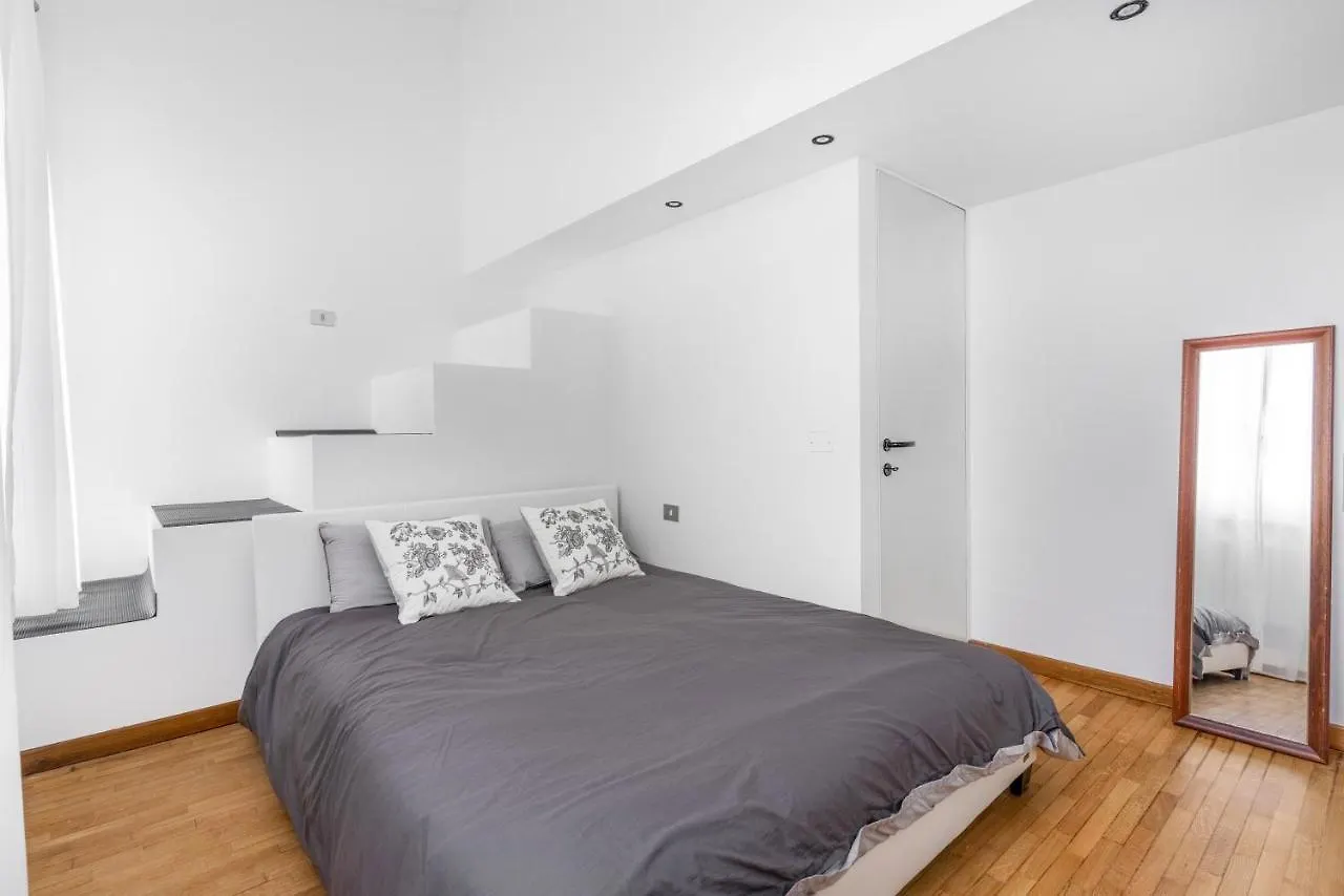 Duomo 7 Minuti Exclusive Apartment Vercelli Milan Italy