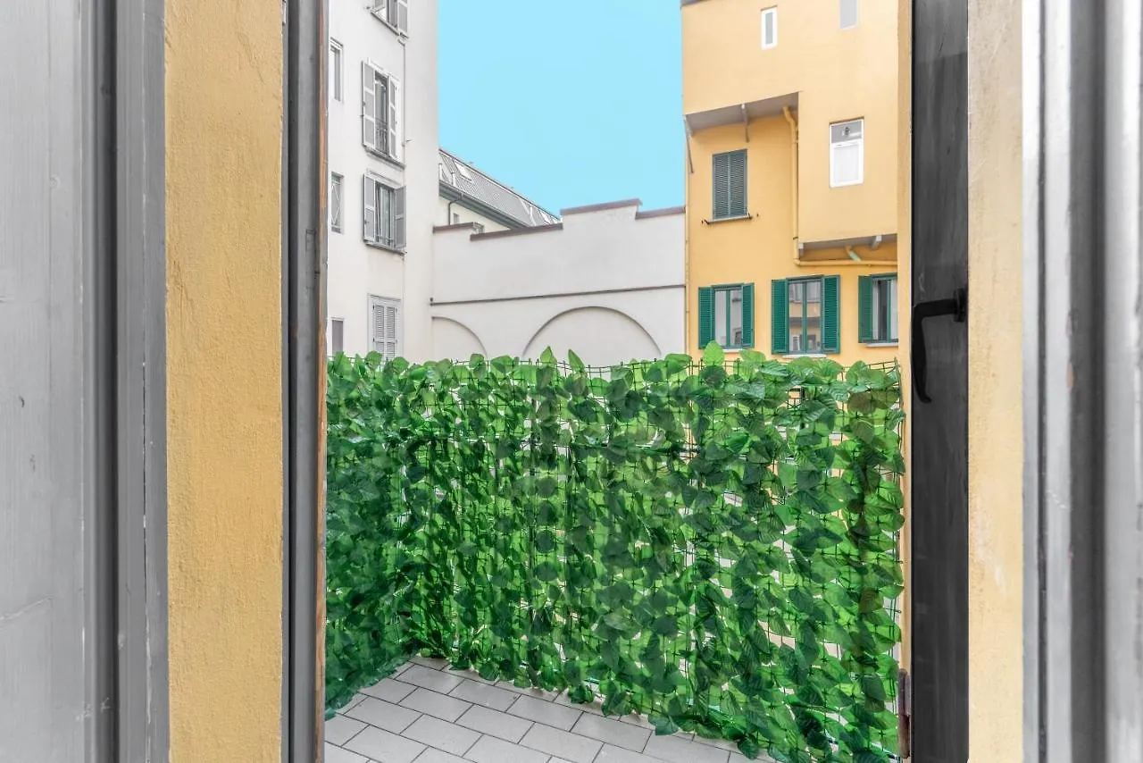 Duomo 7 Minuti Exclusive Apartment Vercelli Milan 0*,  Italy